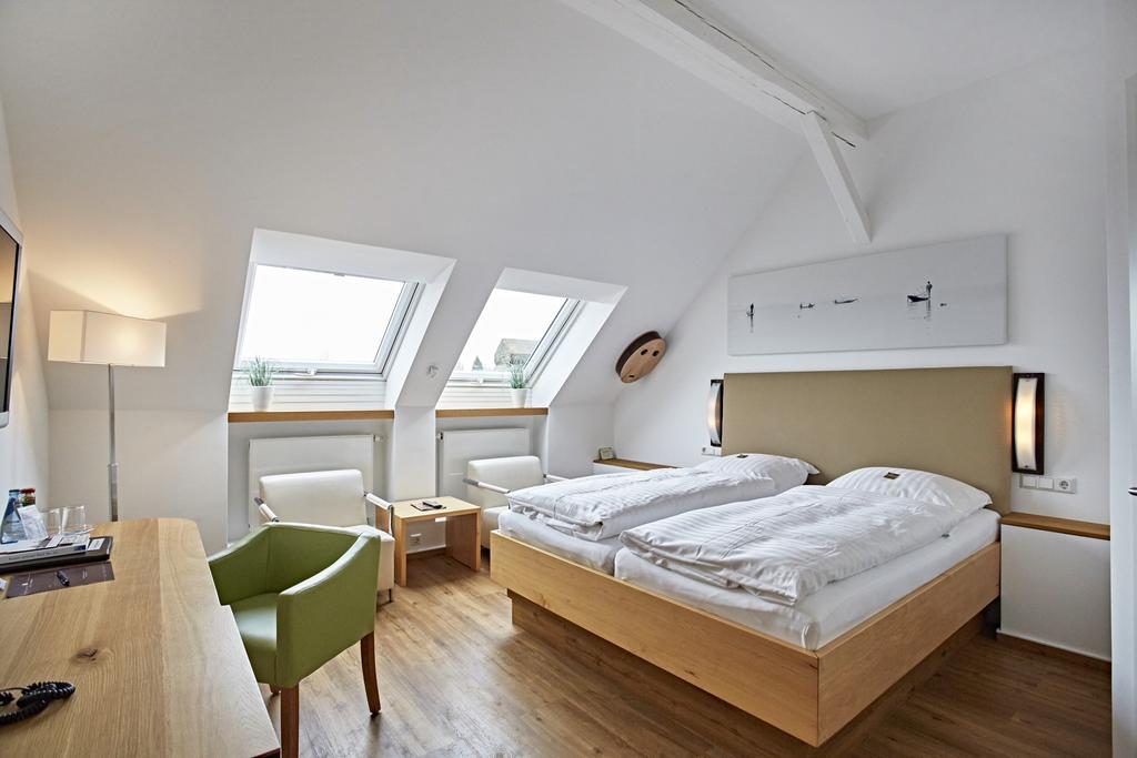 Hotel Zur Wartburg Rheda-Wiedenbrück Eksteriør billede